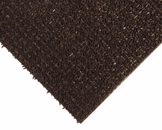 Artificial turf mat surface texture for scraping dirt from shoes