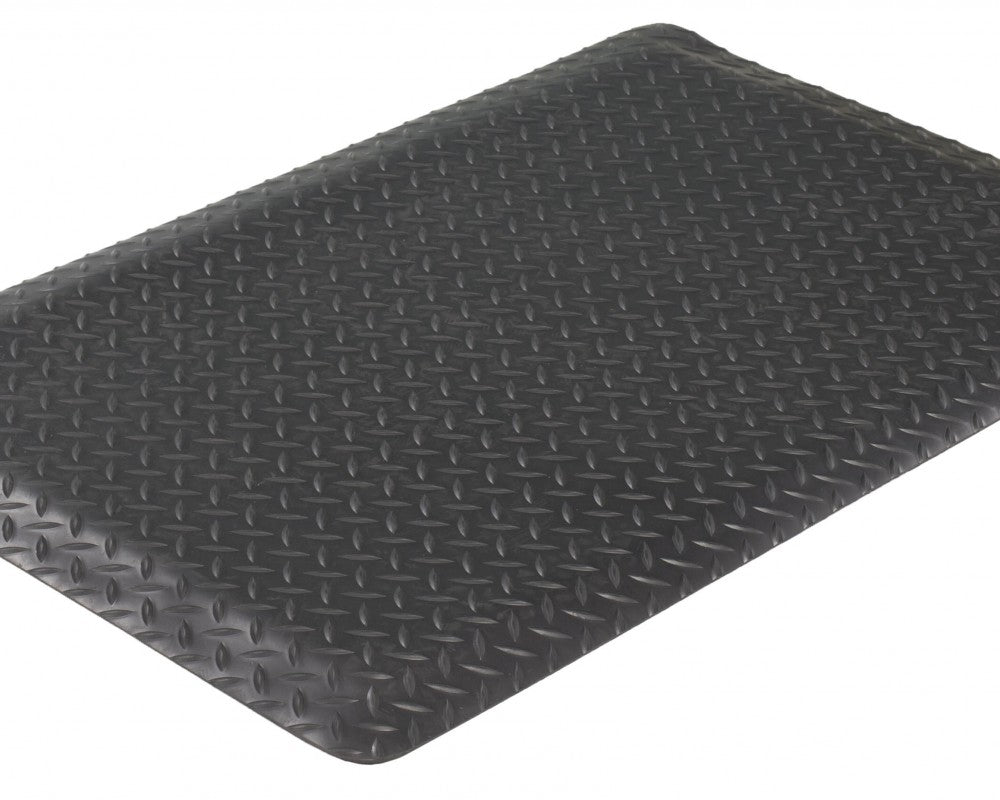 Foam Fusion black diamond plate anti fatigue mat for industrial workstations