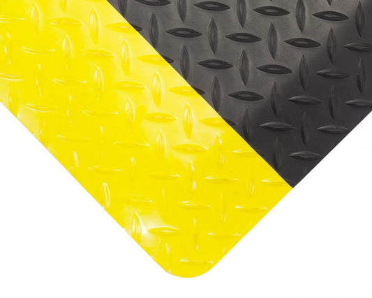 Foam Fusion anti fatigue mat with safety yellow and black diamond plate surface