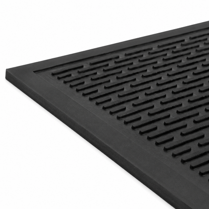 Close-up of the raised scraper bars, integrated border and low-profile edge