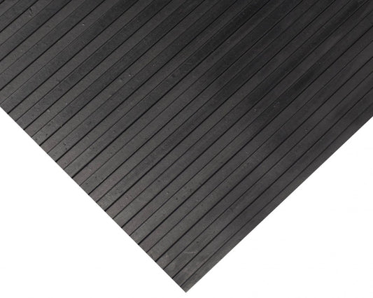 ribbed surface of wide rib rubber entrance mat